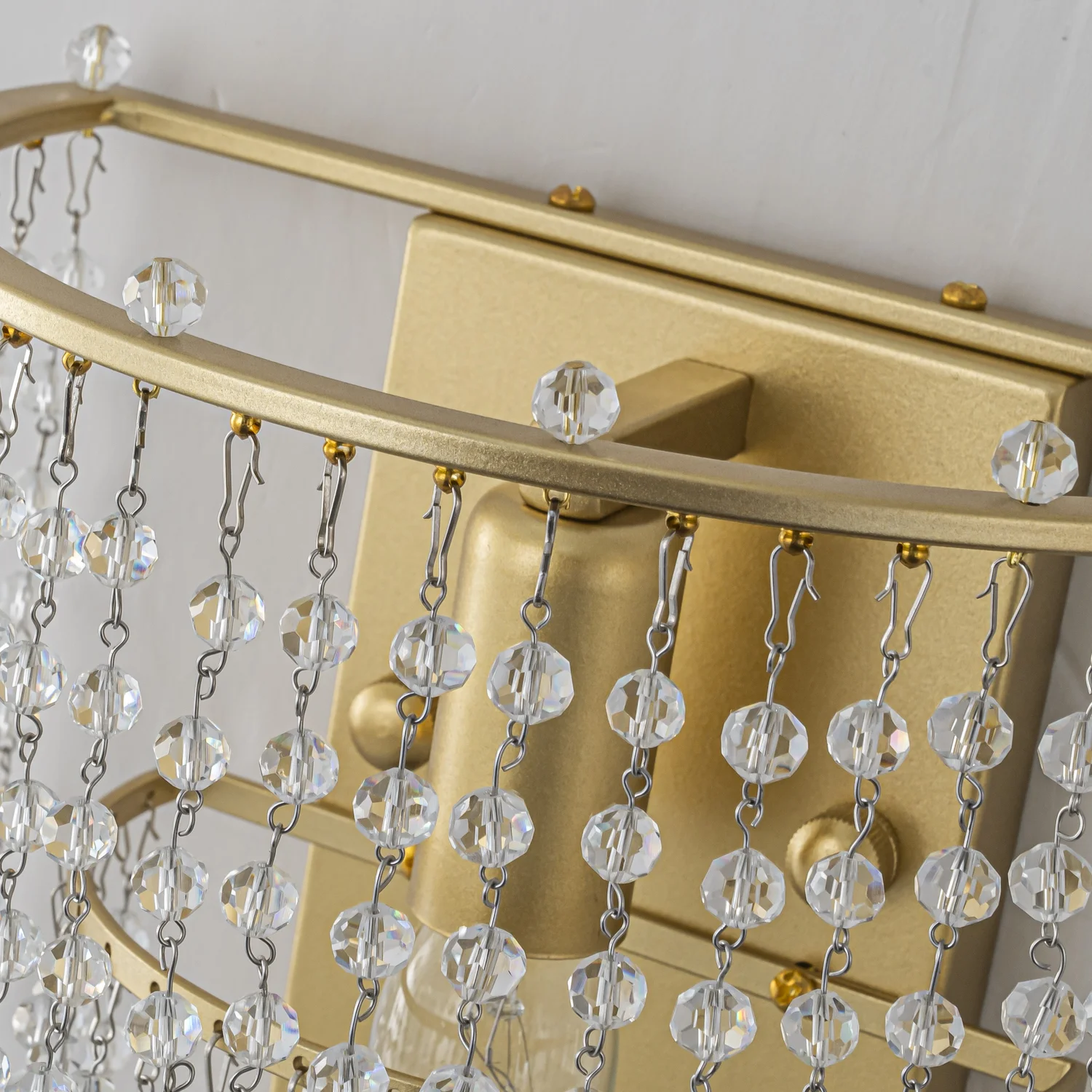 Бра Favourite 4762-1W Fringe