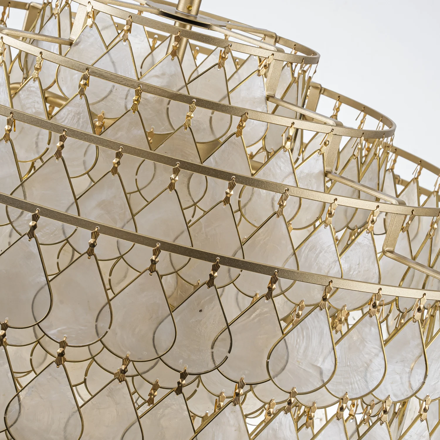 Подвесные люстры Favourite 4763-6P Mollitia