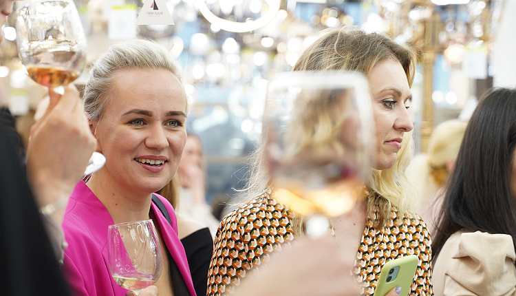 Мероприятие Погружение в освещение: Favourite&ВамСвет Мероприятие Погружение в освещение: Favourite&ВамСвет